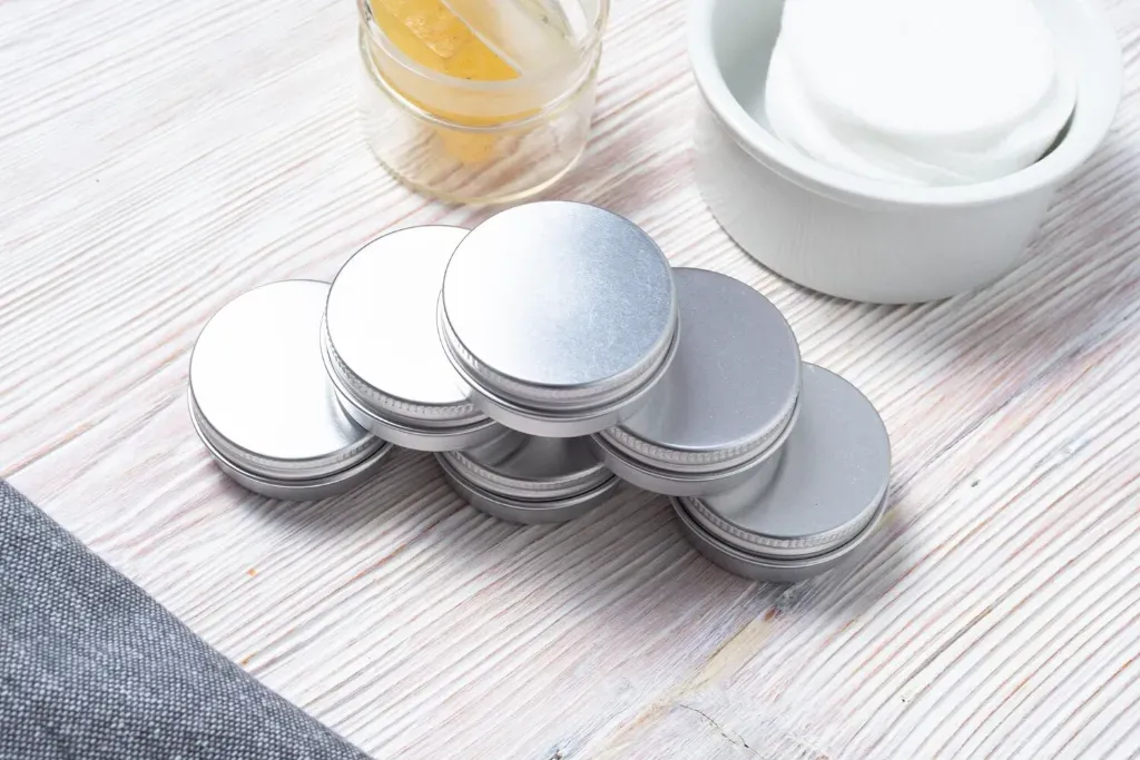 korzyści płynące z metalowych opakowań